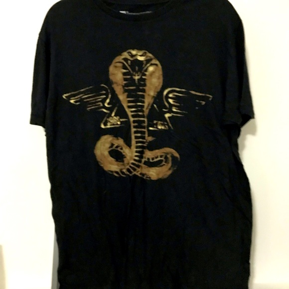Gap Graphic Snake Black Shirt - Picture 2 of 4
